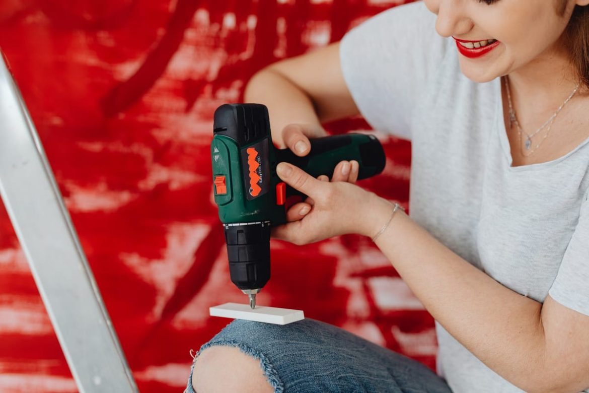 Test Einhell TC-ID 710 E : Avis et prix 2026